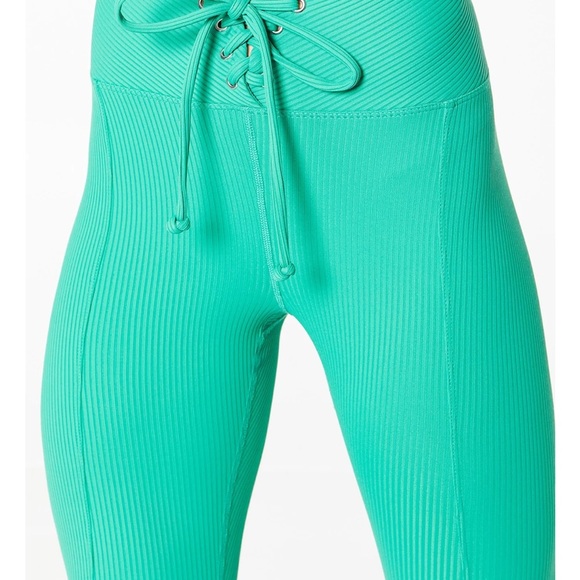 Year of Ours Green Ribbed Leggings - Picture 7 of 8